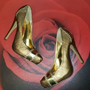 Michael Antonio Heels